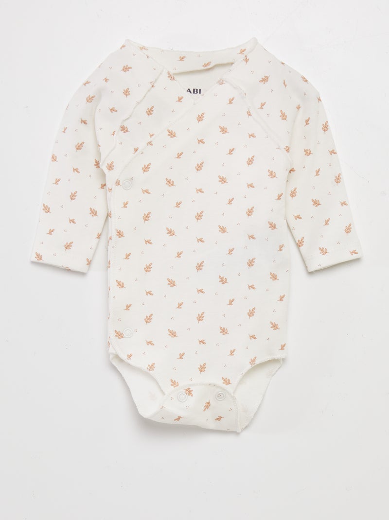 Setje - rompertje + broekje met voetjes + muts WIT - Kiabi