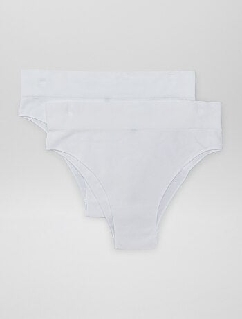 Setje met 2 naadloze tangaslips van ribstof