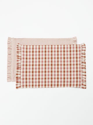 Setje met 2 placemats met ruches (32 x 45 cm)