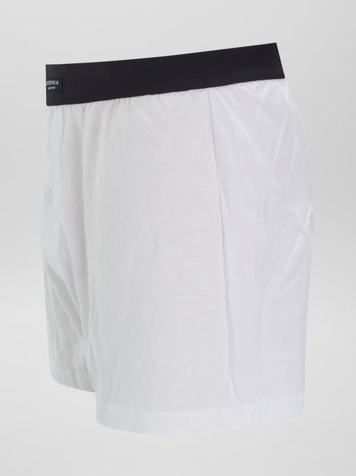 Setje met 3 effen boxershorts - Kiabi