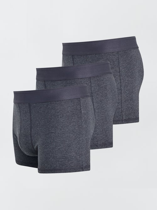 Setje met 3 effen boxershorts - Kiabi