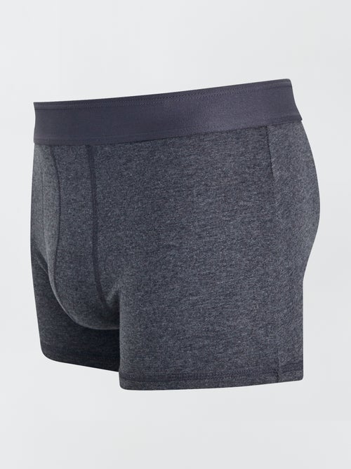 Setje met 3 effen boxershorts - Kiabi