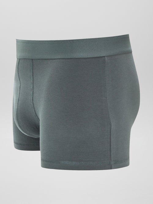 Setje met 3 effen boxershorts - Kiabi