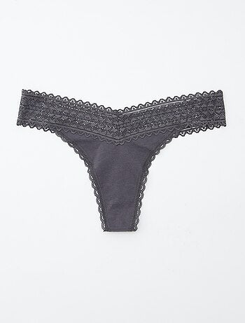 Setje met 3 katoenen strings met kant