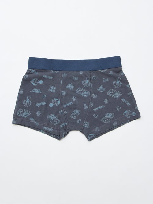 Setje met 5 effen en bedrukte boxershorts - Kiabi