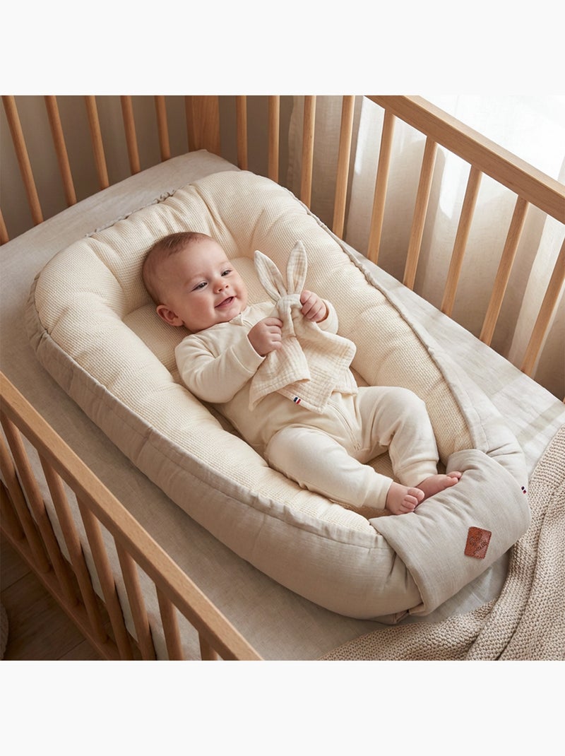 Sevira kids | cocon nid réducteur de lit en coton nid d'abeille Beige - Kiabi