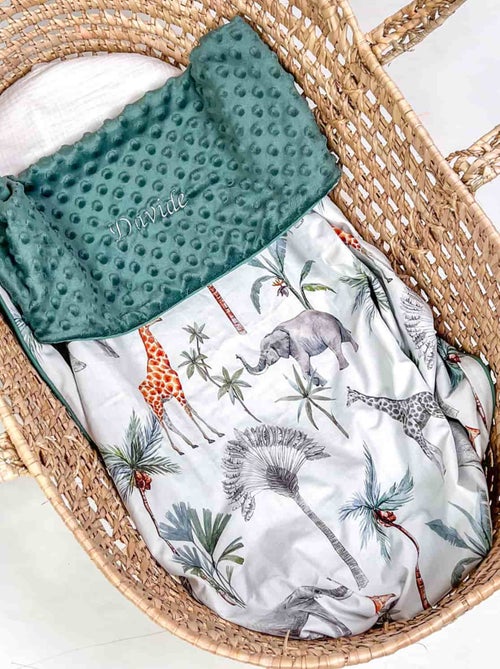 Sevira kids | couverture légère en minky safari - Kiabi Sevira kids | couverture légère en minky safari - Kiabi