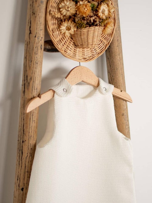 Sevira kids | gigoteuse été en nid d'abeille - tog 05 - Kiabi Sevira kids | gigoteuse été en nid d'abeille - tog 05 - Kiabi
