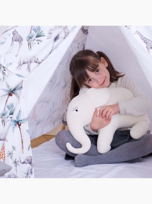 Sevira kids | grande peluche éléphant en coton tricoté - Kiabi Sevira kids | grande peluche éléphant en coton tricoté - Kiabi