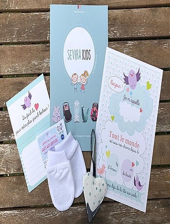 Sevira kids | pack cadeau naissance avec moufles anti-griffures