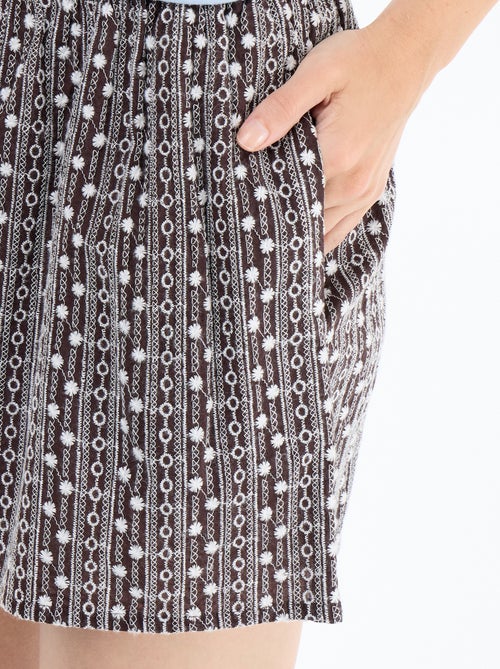 Short avec broderies à la taille élastiquée - Kiabi