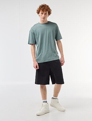 Short avec patch en coton uni