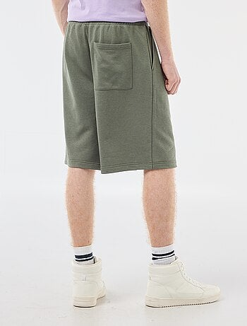 Short avec patch en coton uni
