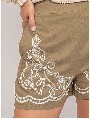 Short broderie xacoure