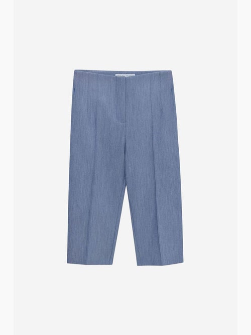 Short capri droit taille haute avec fente dilvin - Kiabi Short capri droit taille haute avec fente dilvin - Kiabi