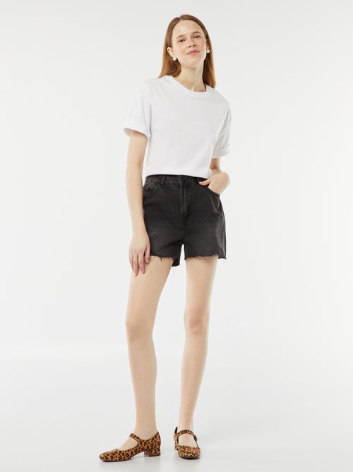 Short court en jean avec abrasions et finitions à cru - Kiabi