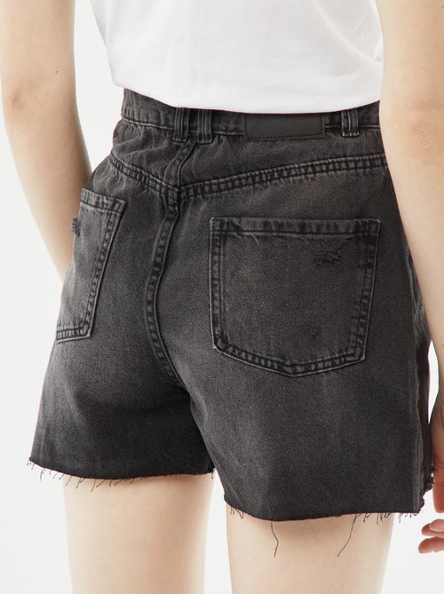 Short court en jean avec abrasions et finitions à cru - Kiabi