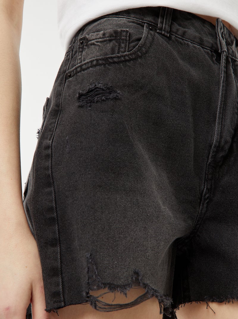 Short court en jean avec abrasions et finitions à cru Gris - Kiabi