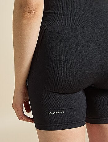 Short cycliste de sport sans couture - (ekstract)