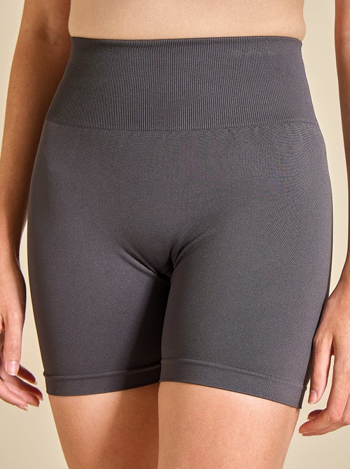 Short de sport sculptant - (ekstract) - Kiabi Short de sport sculptant - (ekstract) - Kiabi