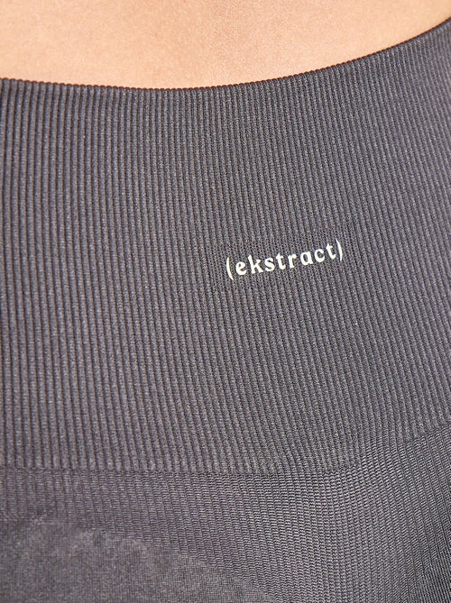 Short de sport sculptant - (ekstract) - Kiabi Short de sport sculptant - (ekstract) - Kiabi