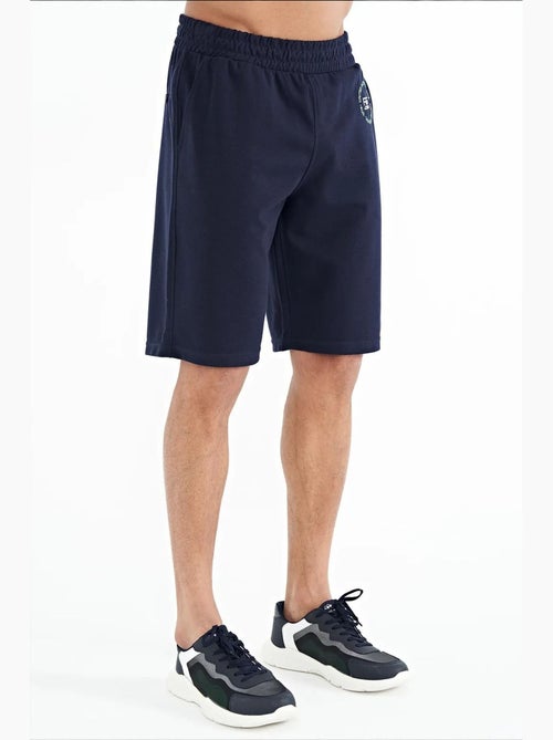 Short de survêtement homme à enfiler tommy - Kiabi Short de survêtement homme à enfiler tommy - Kiabi