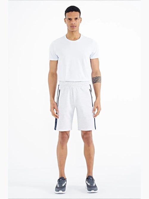 Short de survêtement homme en maille tommy - Kiabi Short de survêtement homme en maille tommy - Kiabi