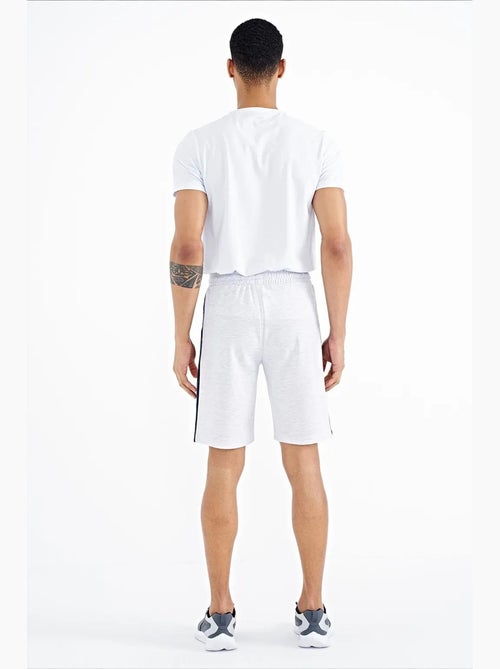 Short de survêtement homme en maille tommy - Kiabi Short de survêtement homme en maille tommy - Kiabi