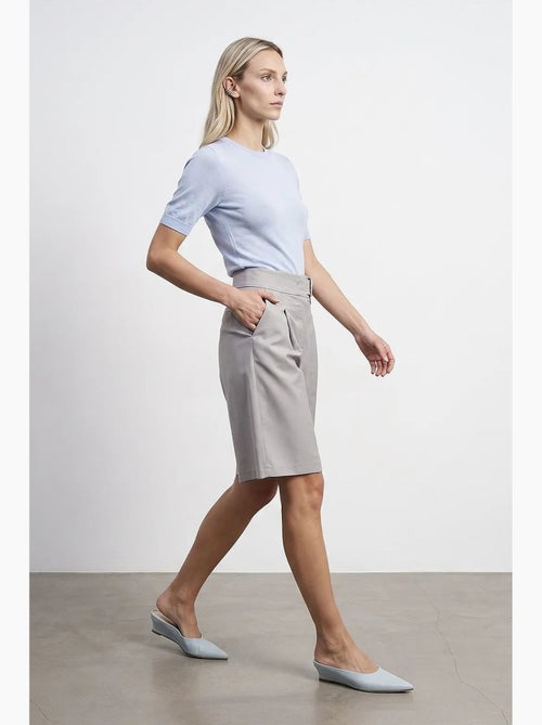 Short droit à taille haute et ceinture dilvin - Kiabi Short droit à taille haute et ceinture dilvin - Kiabi