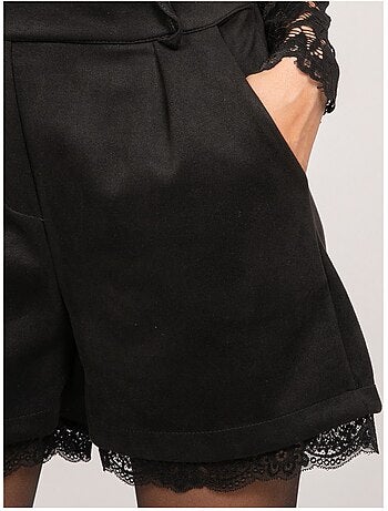 Short effet daim bordure dentelle xabara