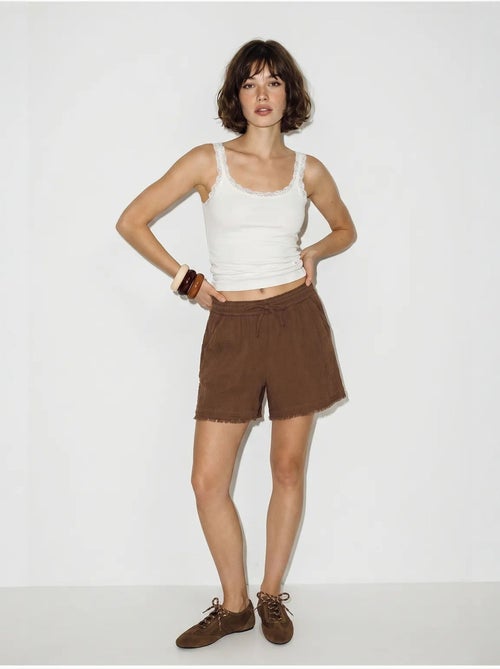 Short en coton à taille haute et jambe large lucci - Kiabi Short en coton à taille haute et jambe large lucci - Kiabi