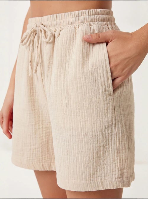 Short en coton taille haute et jambes larges istanbul - Kiabi Short en coton taille haute et jambes larges istanbul - Kiabi