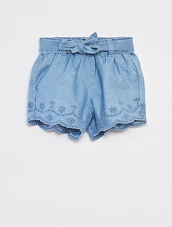 Short en denim brodé avec lien à nouer
