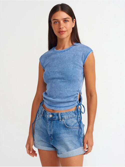Short en denim de coton taille haute dilvin - Kiabi Short en denim de coton taille haute dilvin - Kiabi