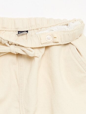 Short en denim léger