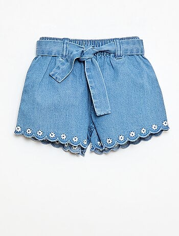 Short en jean avec ceinture à nouer