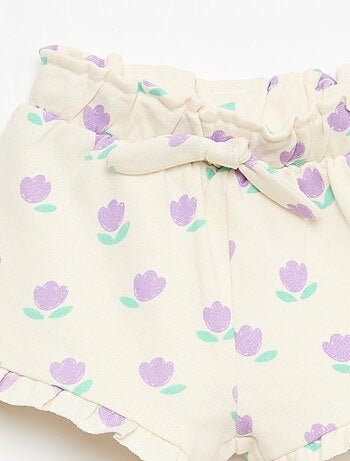 Short en molleton léger et volanté