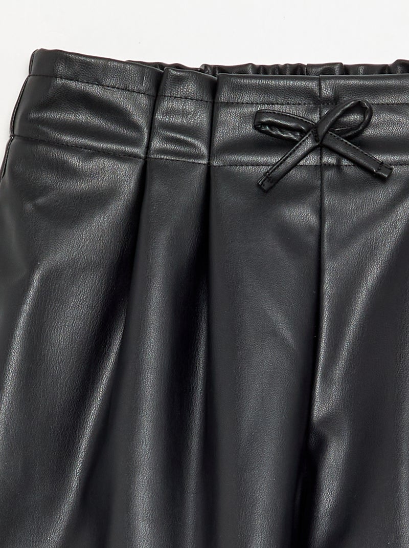 Short en simili Noir - Kiabi