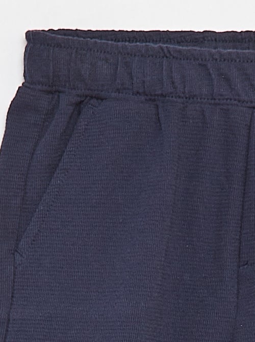 Short en textile texturé avec 2 poches - Kiabi Short en textile texturé avec 2 poches - Kiabi