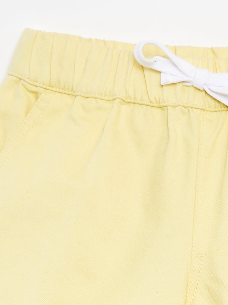 Short en twill à taille élastiquée Jaune - Kiabi