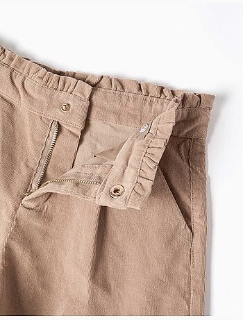 Short en velours côtelé avec plis devant