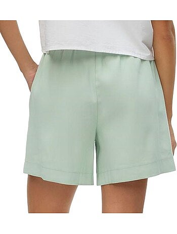 Short femme vero moda