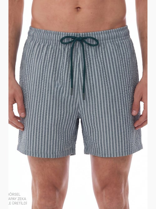 Short homme à rayures tissue penti - Kiabi Short homme à rayures tissue penti - Kiabi
