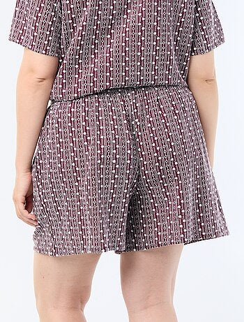 Short large avec imprimés brodés