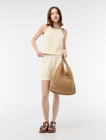 Short large en crochet