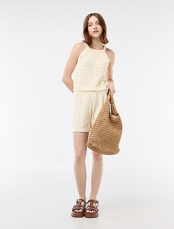 Short large en crochet