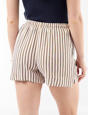 Short léger avec 2 poches en lin mélangé