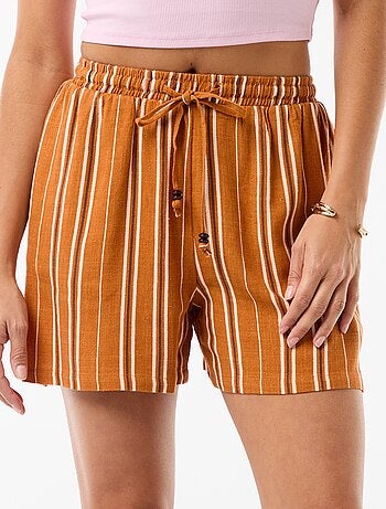 Short léger avec 2 poches en lin mélangé