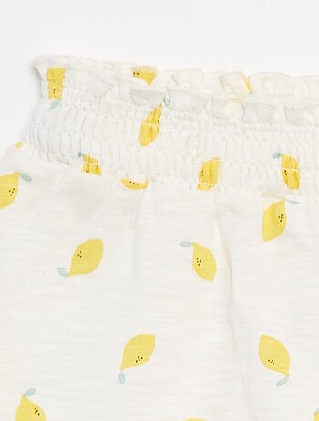 Short léger volanté avec imprimé