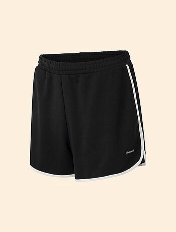 Ekstract - Short met contrasterende boorden
